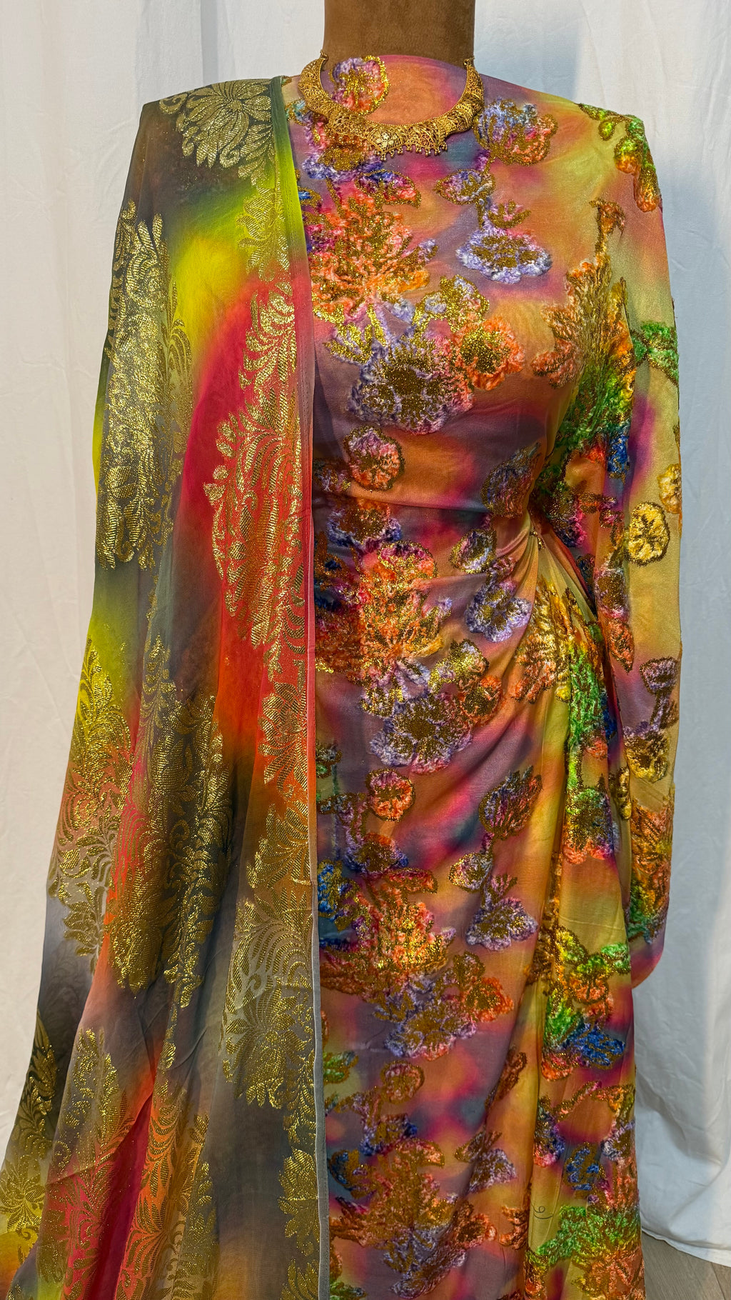 TIE DYE MAQBAL