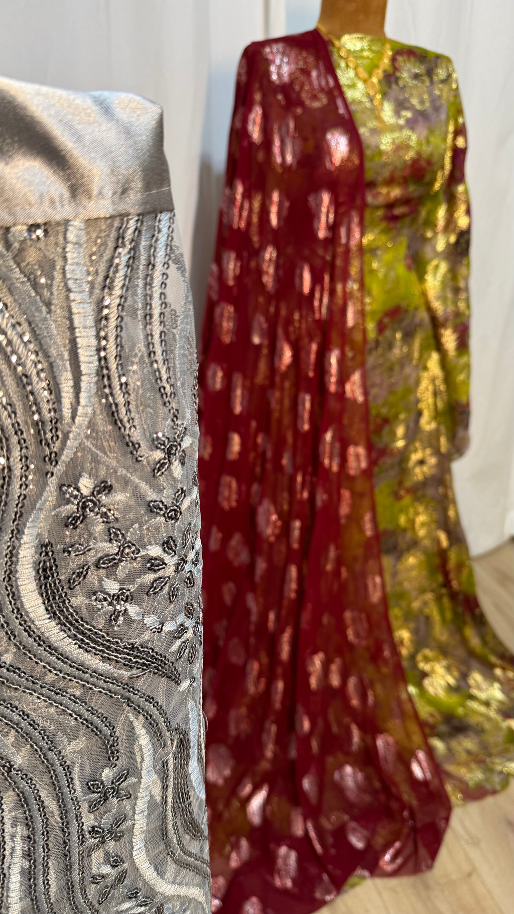 VISCOSE DIRAC