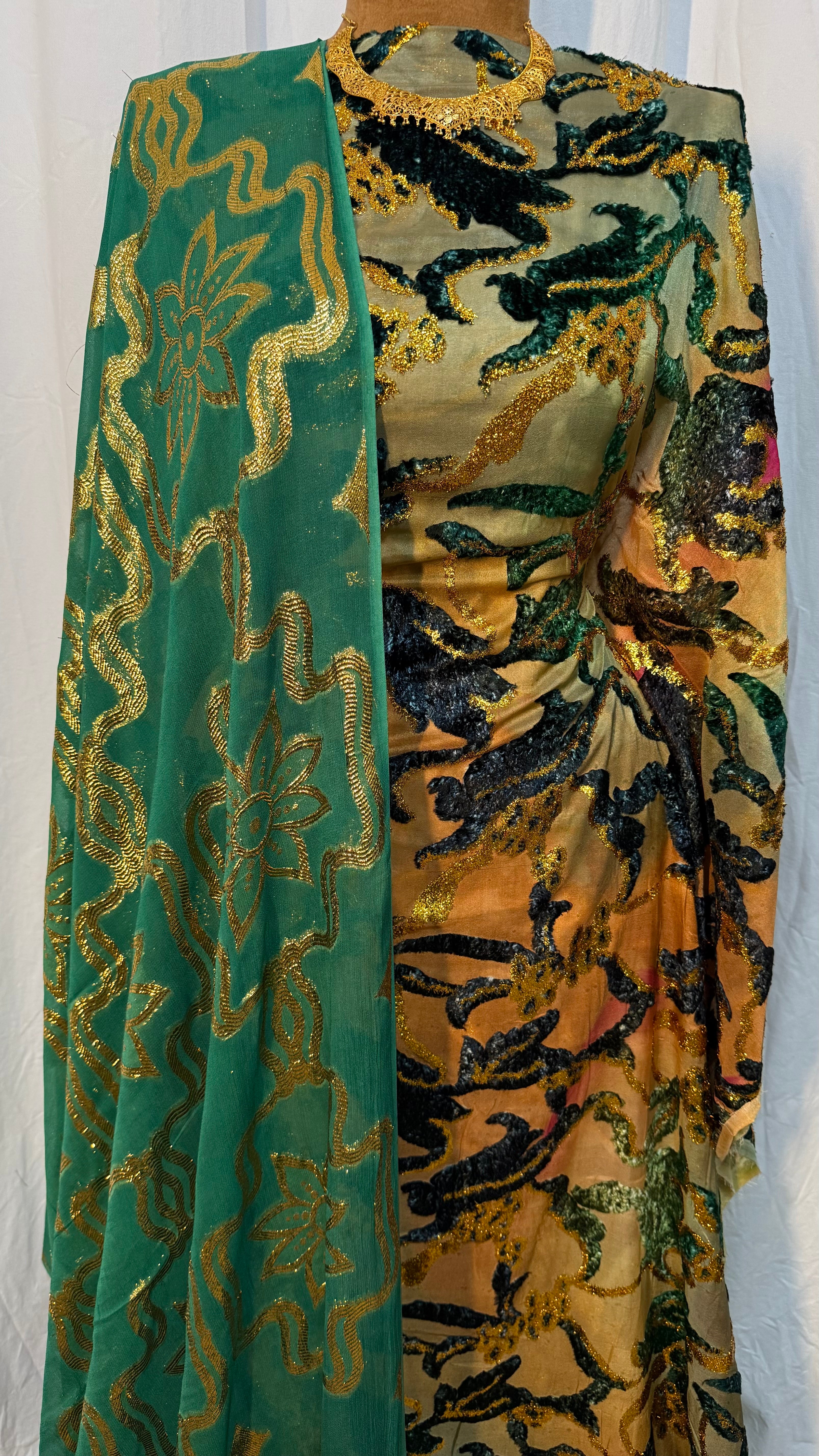 TIE DYE MAQBAL