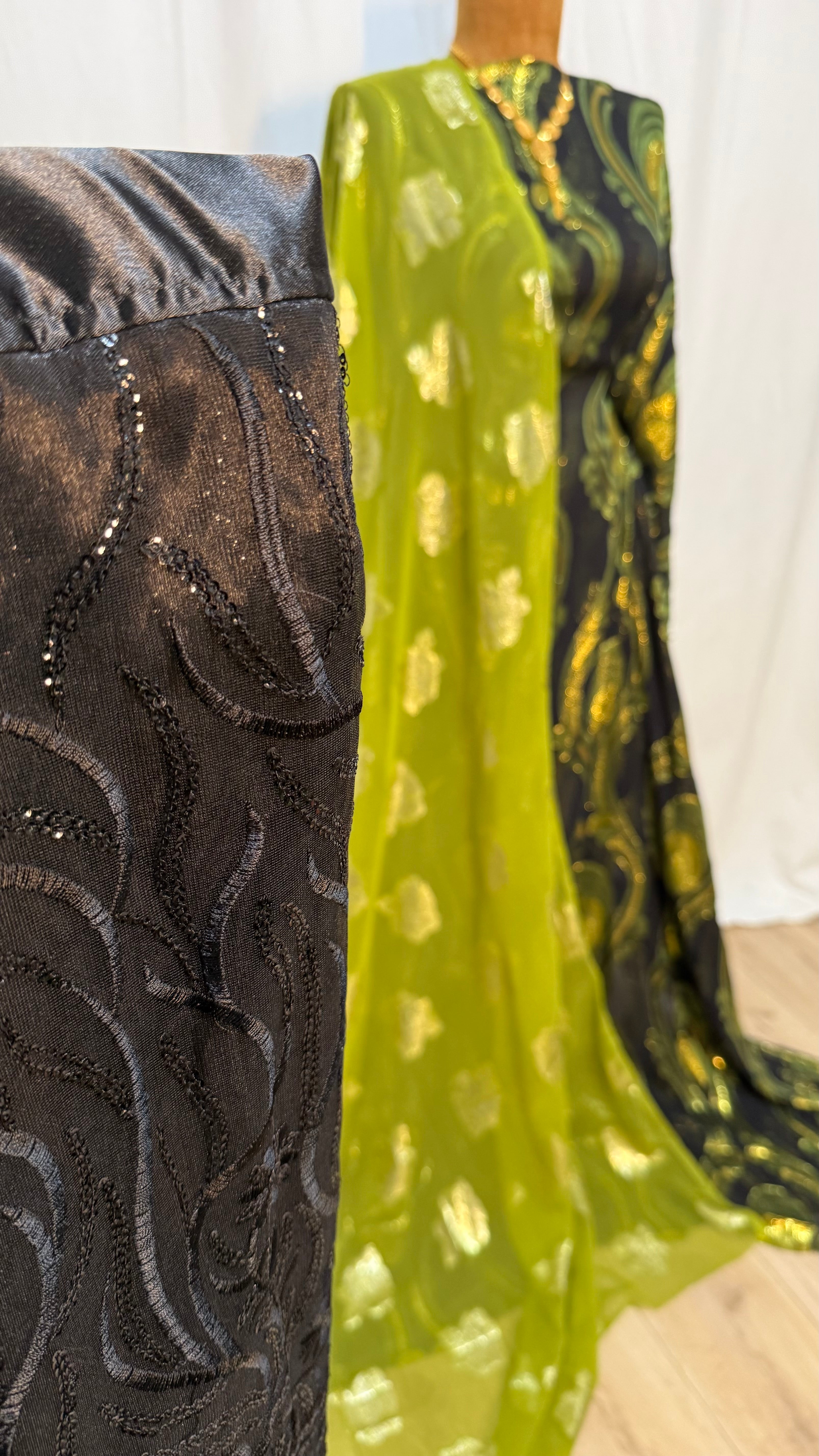 VISCOSE DIRAC