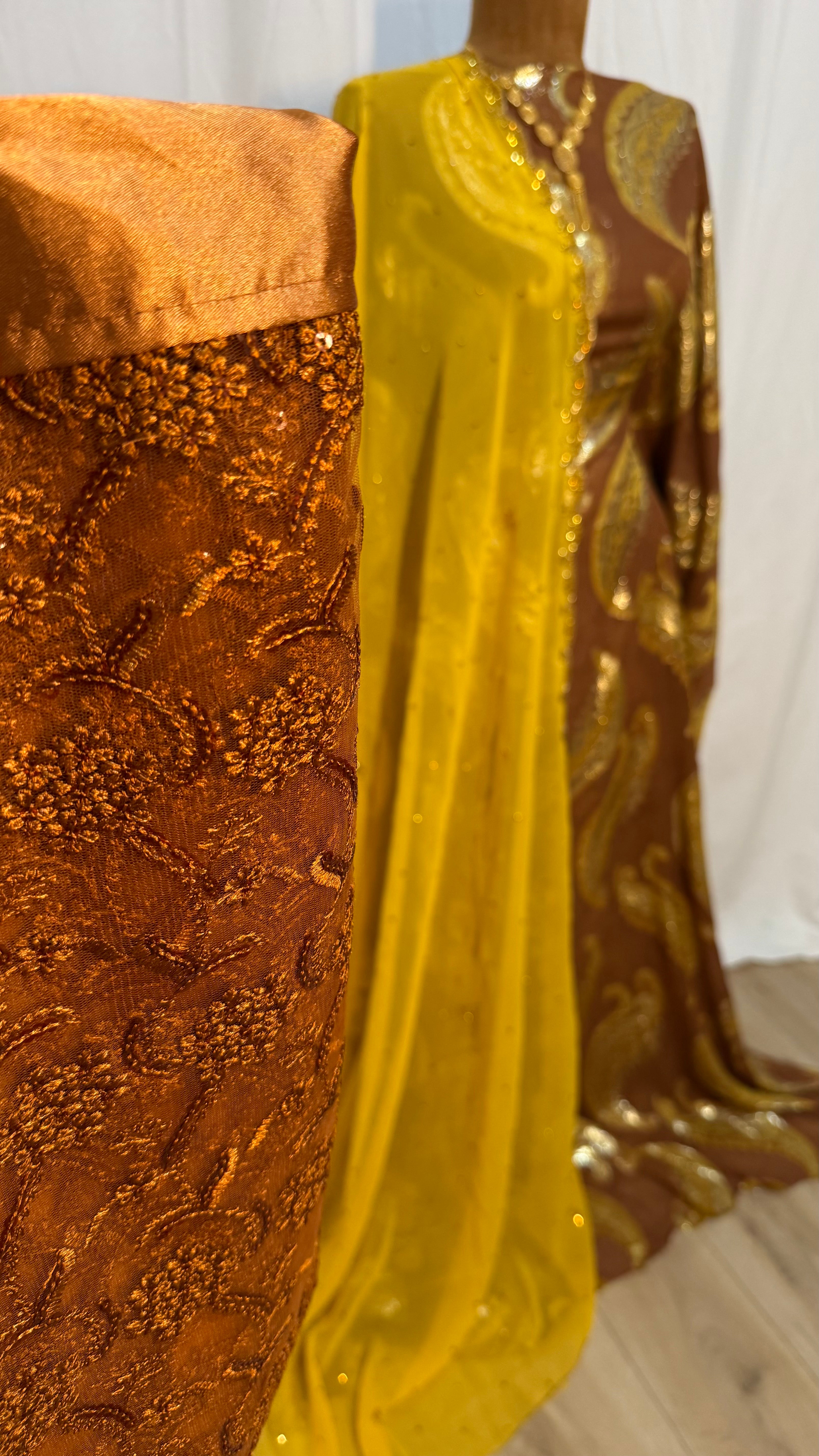 VISCOSE DIRAC