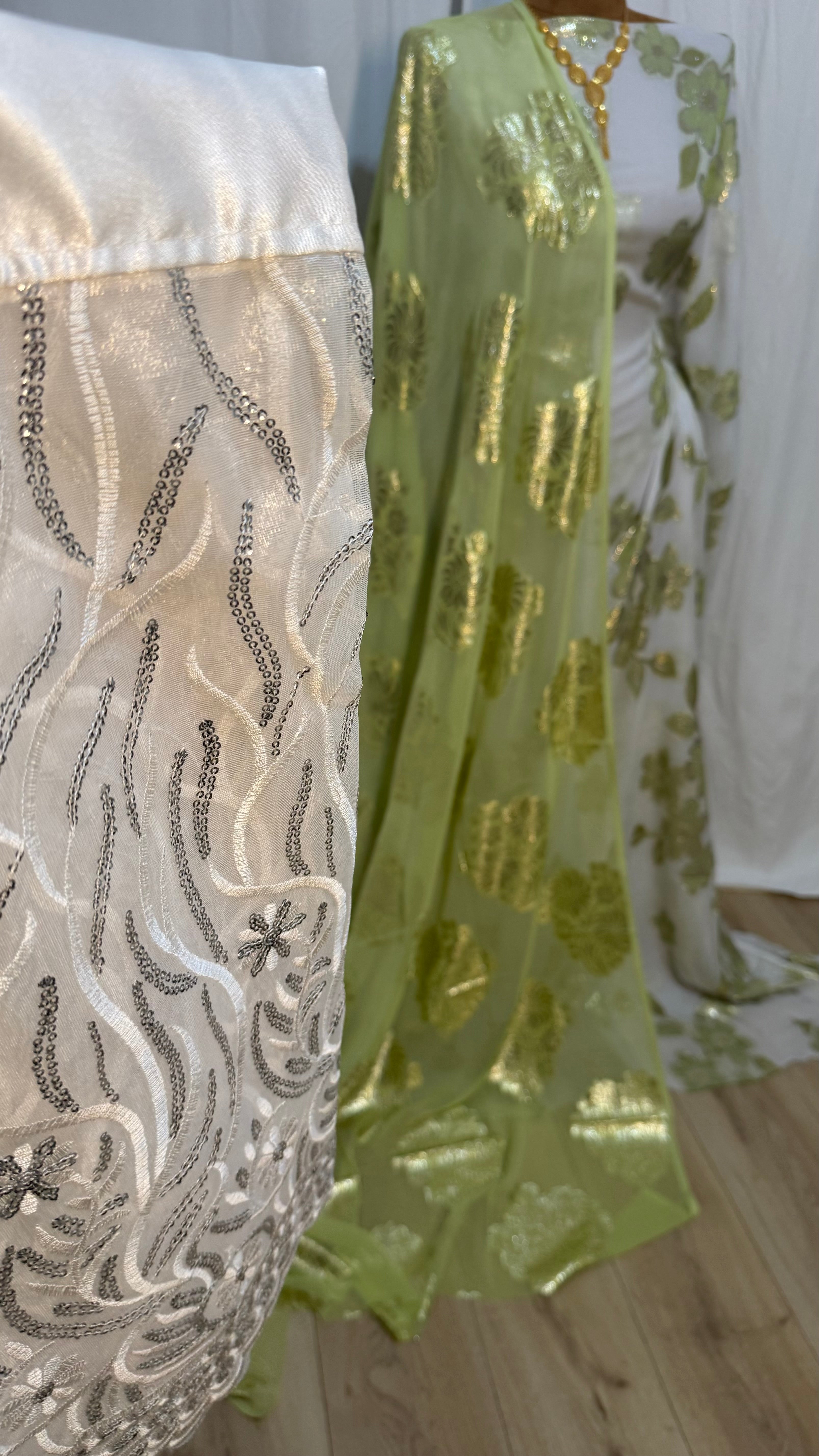 VISCOSE DIRAC