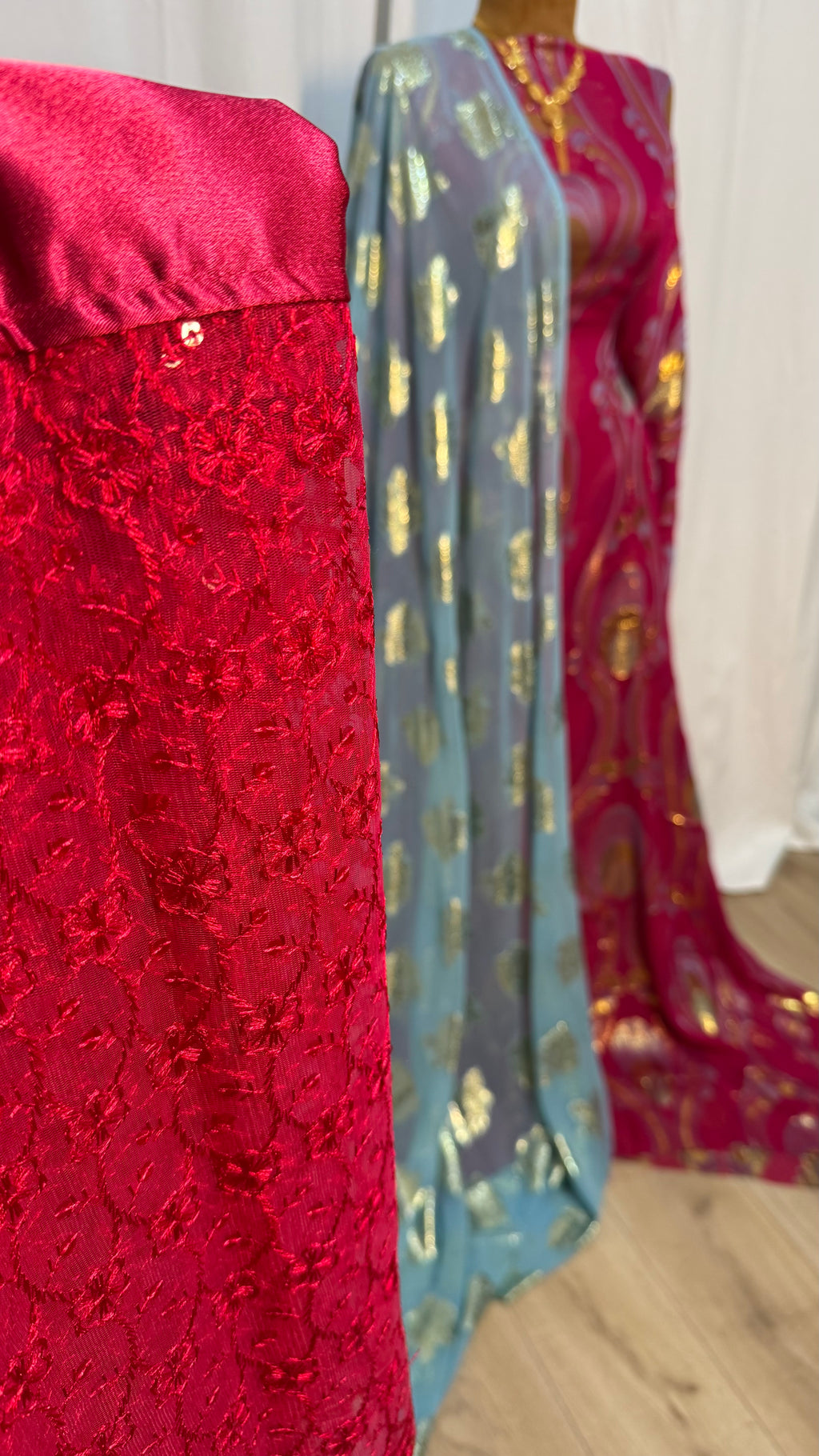 VISCOSE DIRAC