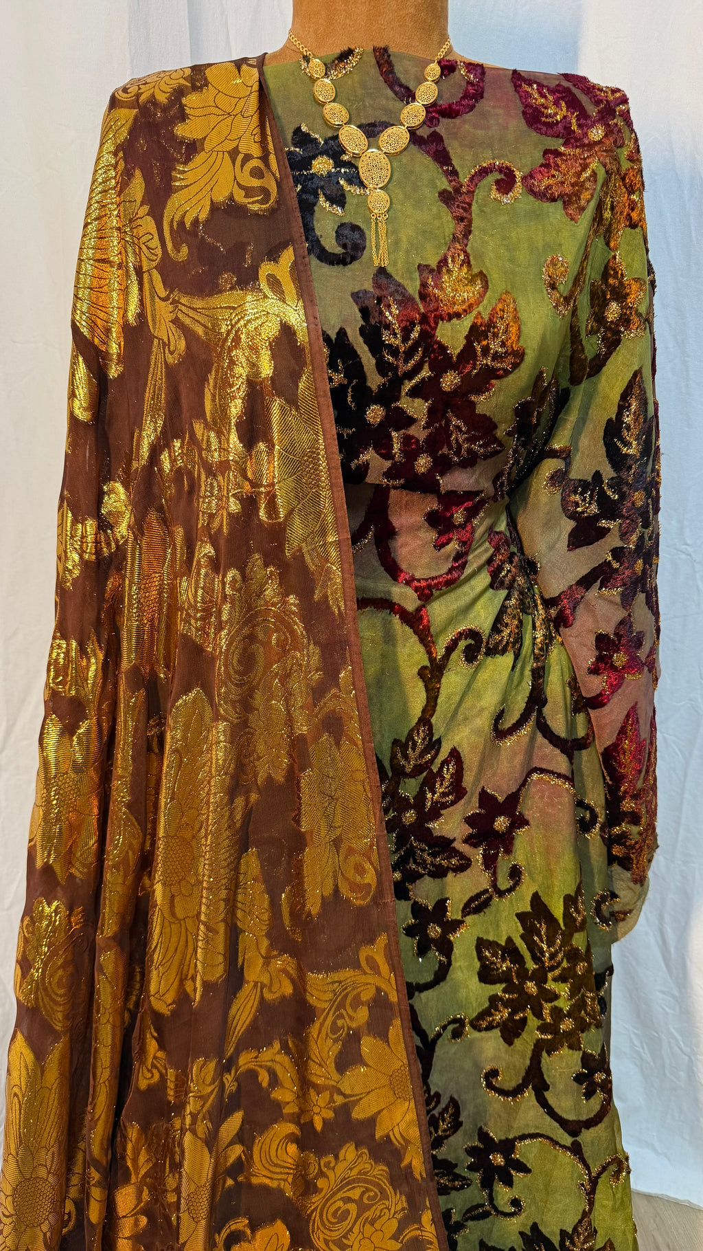 TIE DYE MAQBAL
