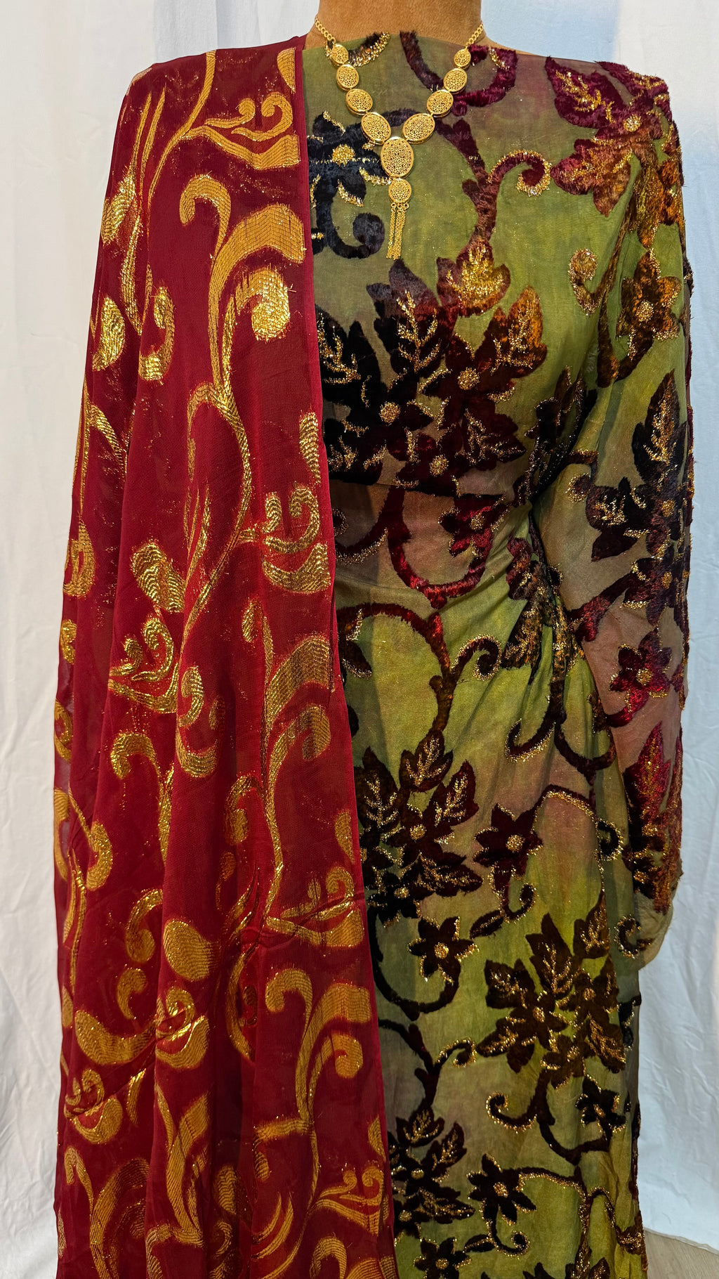 TIE DYE MAQBAL