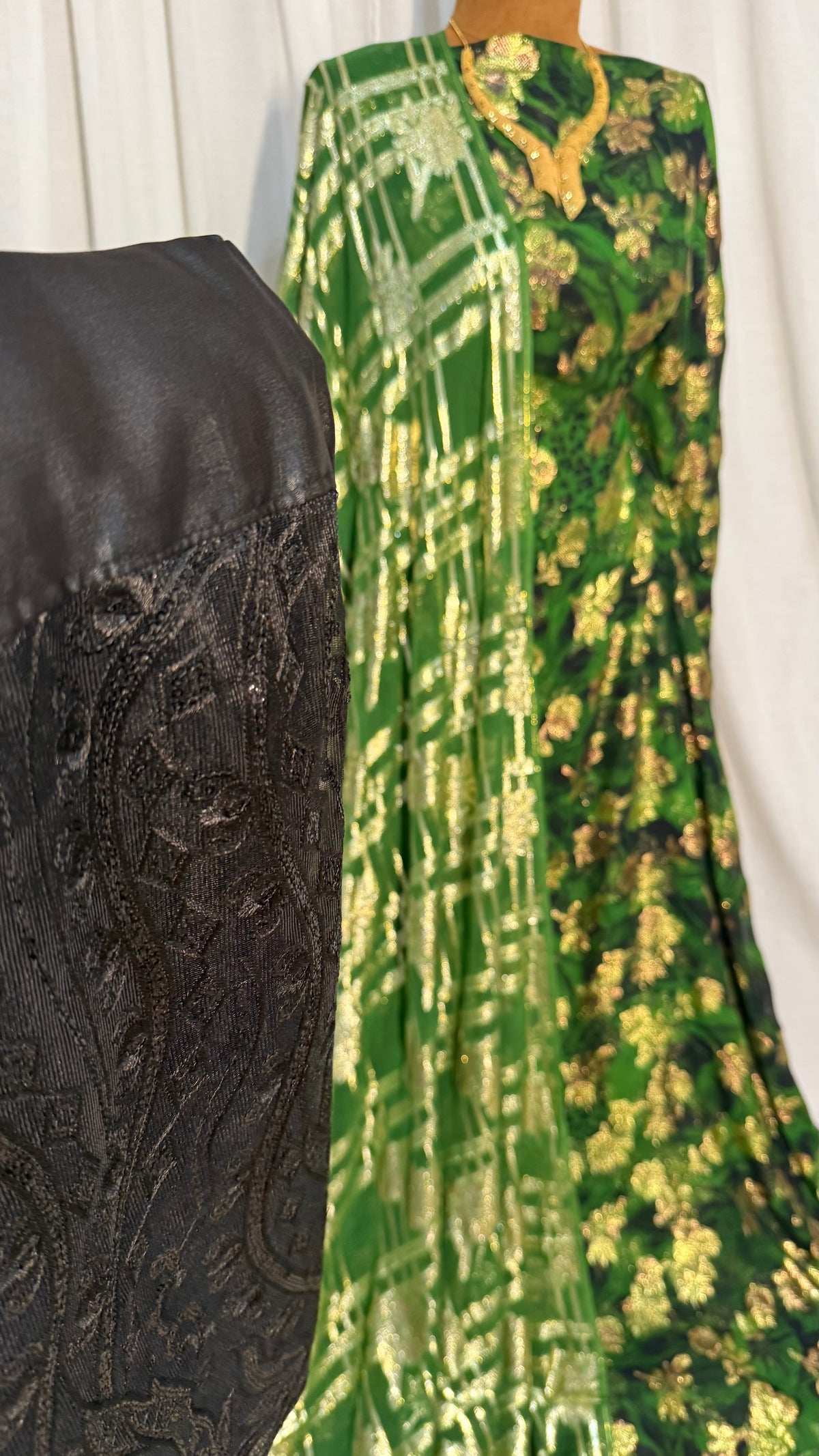 VISCOSE - LEOPARD PRINT GREEN & BLACK