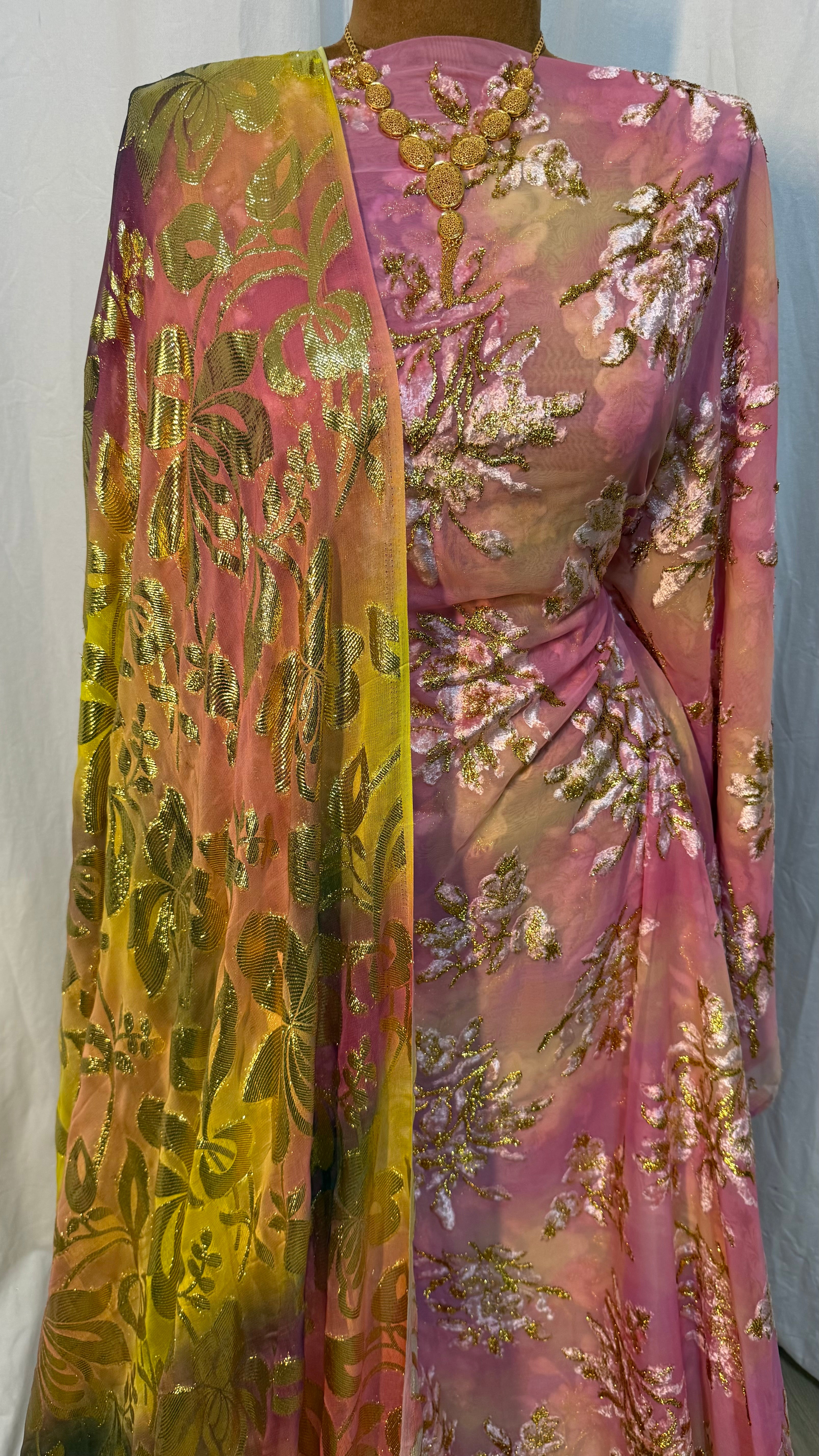 TIE DYE MAQBAL