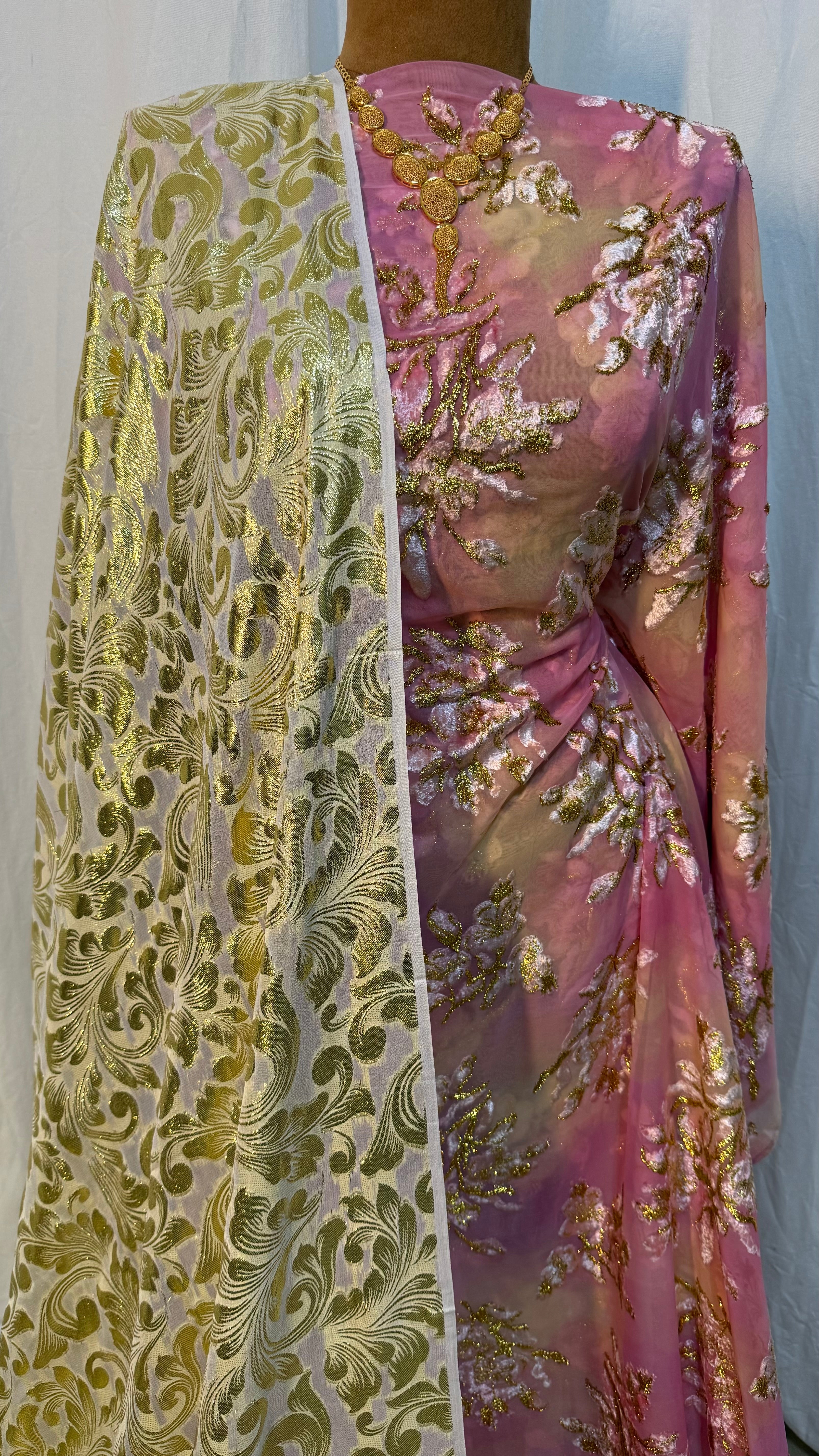 TIE DYE MAQBAL