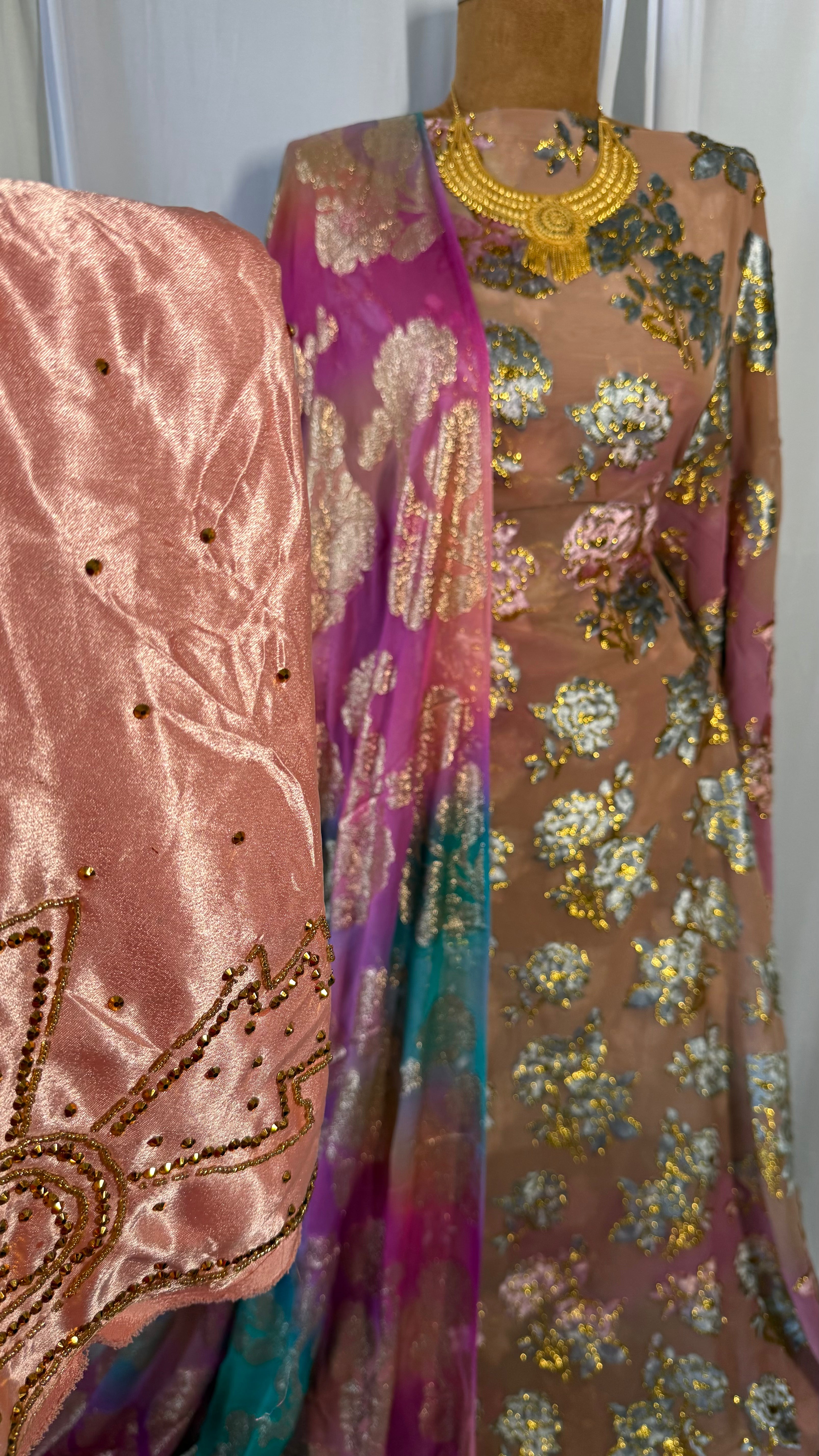 TIE DYE MAQBAL