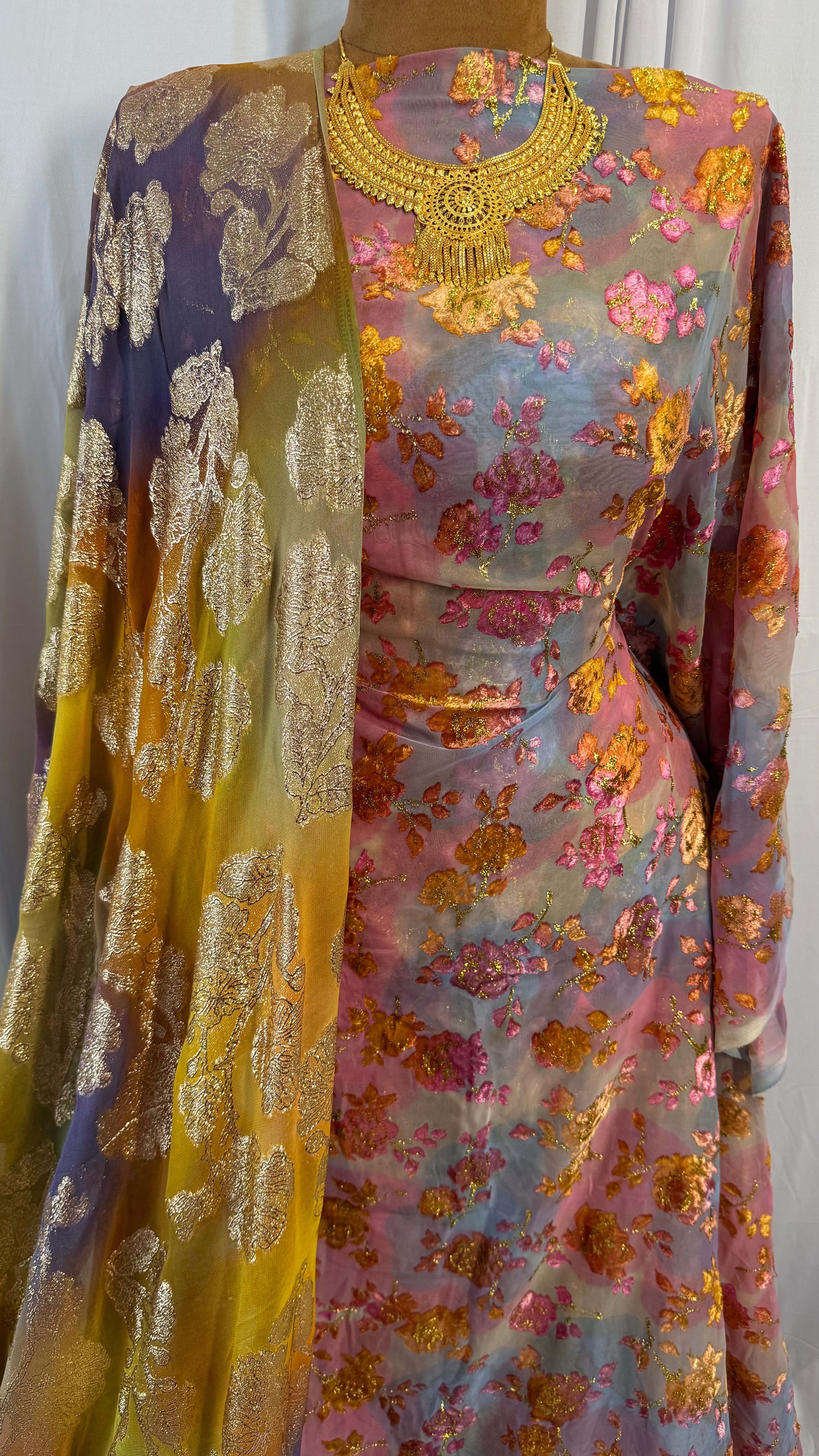 TIE DYE MAQBAL