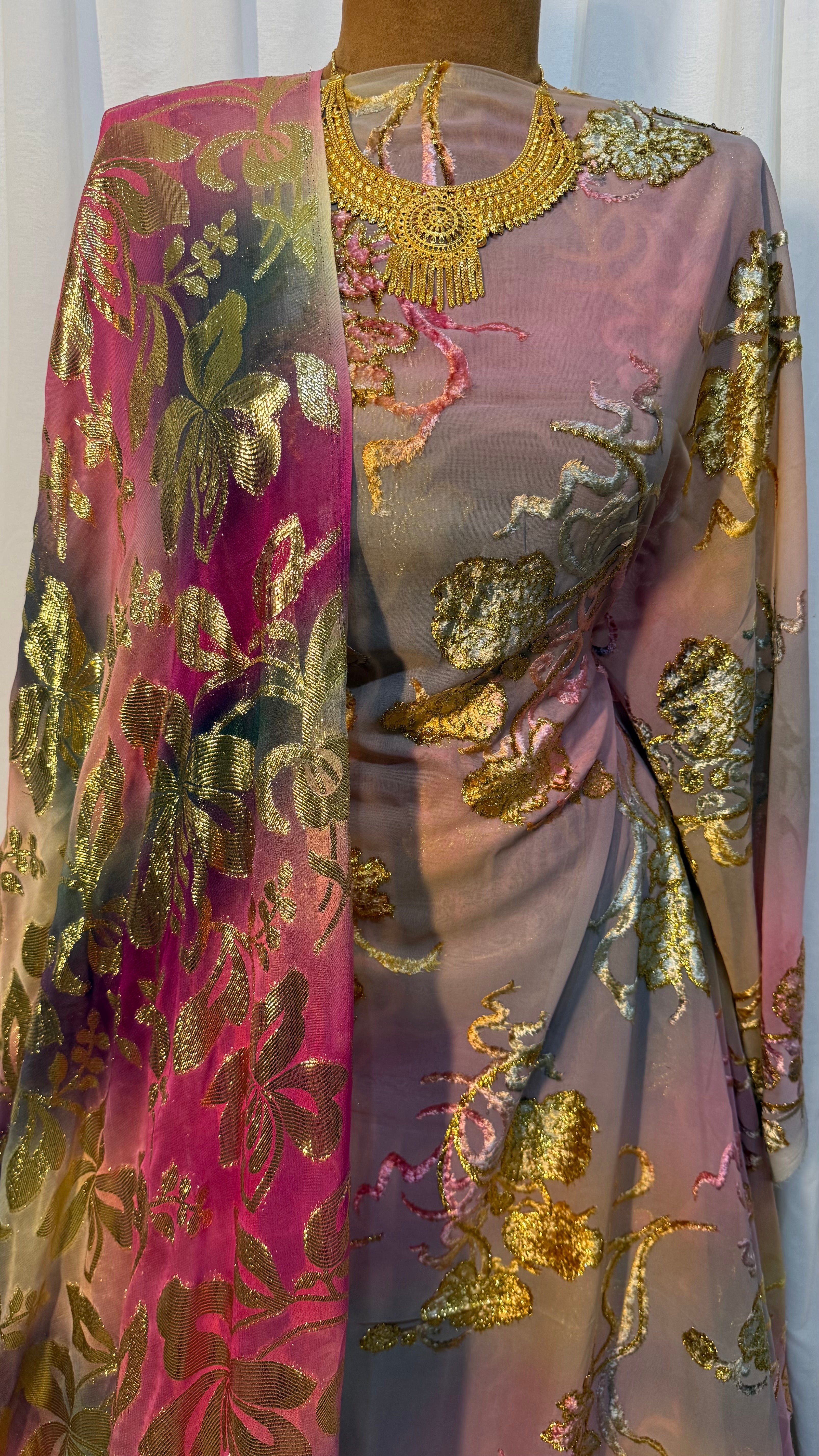 TIE DYE MAQBAL